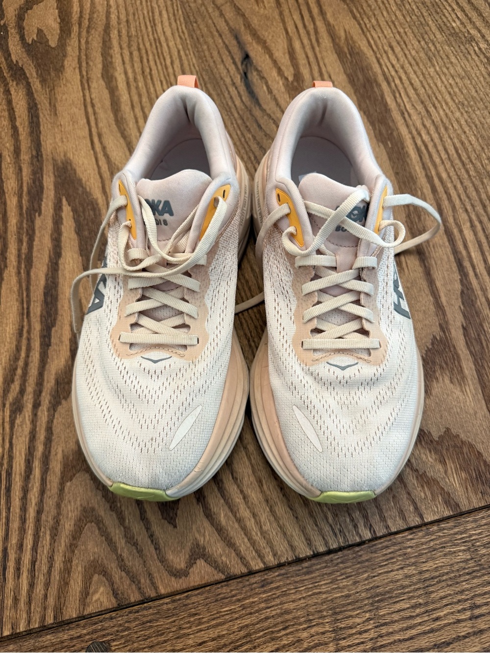 Hoka Bondi 8 sneakers